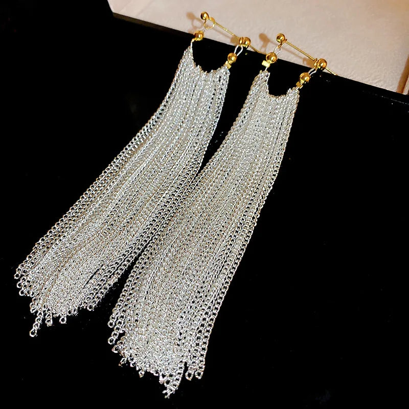 Gold Color Exquisite V-shaped Dangle Earrings Women Fashion Light Luxury Long Chain Fringe Earrings Daily Party Accessories K-