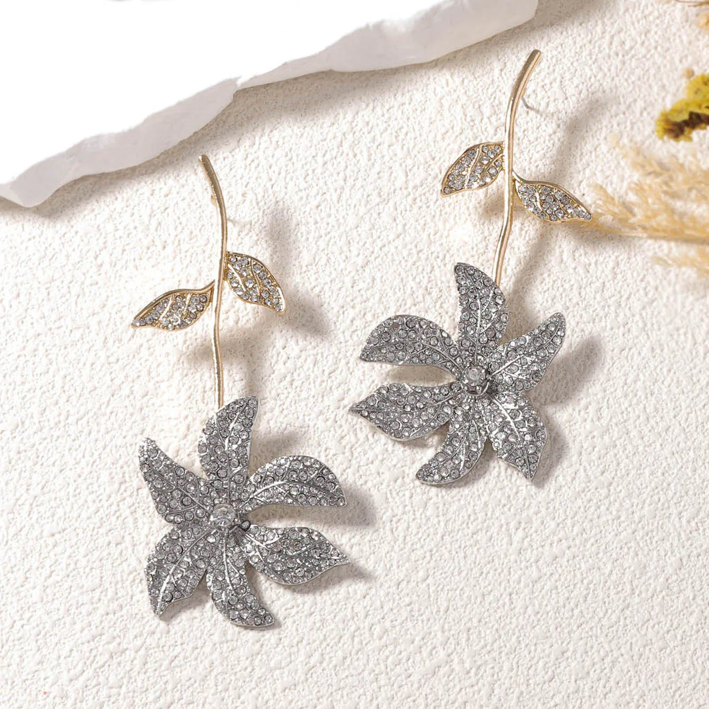 ZAA Elegant Jewelry Woman 2025 Trend Earrings Luxury Rhinestone Flower Shape Charm Ear Accessories Fashion Party Holiday Gifts