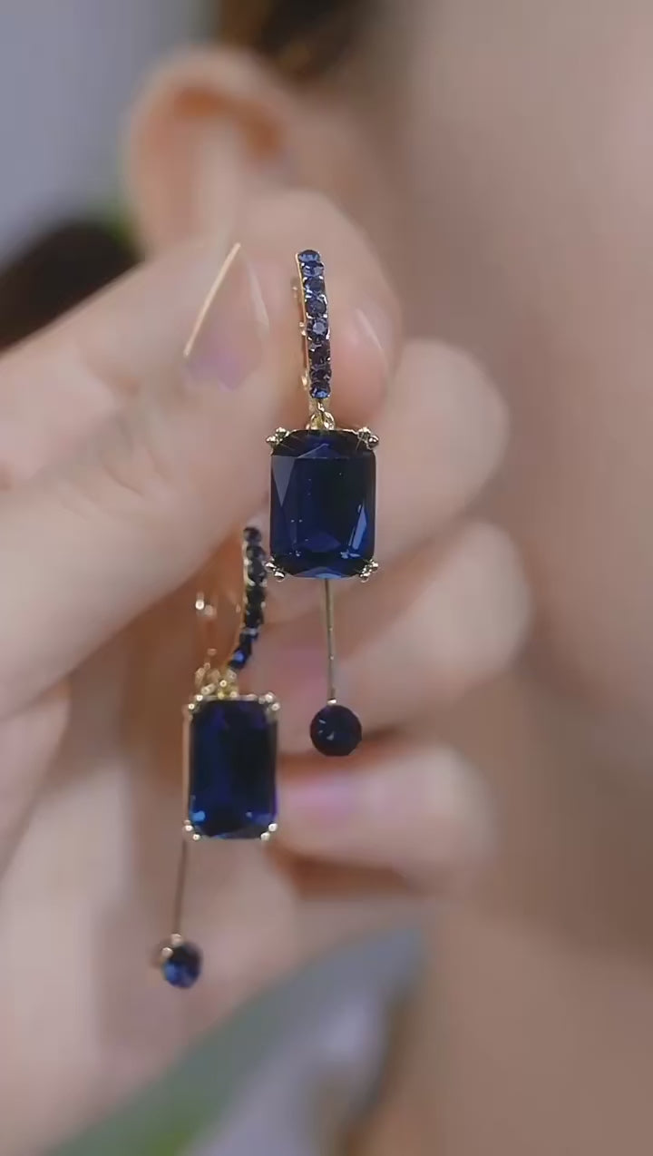 New Fashion Square Blue Crystal Pendant Earrings for Women Elegant Light Luxurious Temperament Girls Party Trend Jewelry Gifts